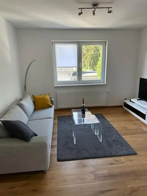 2-Zimmerwohnung Mit Terrasse Dusseldorf Germany