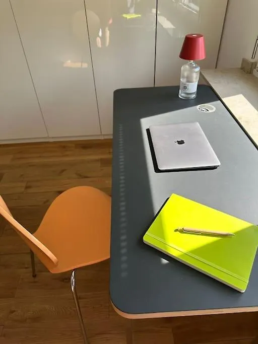 Apartment 2-Zimmerwohnung Mit Terrasse Dusseldorf Germany