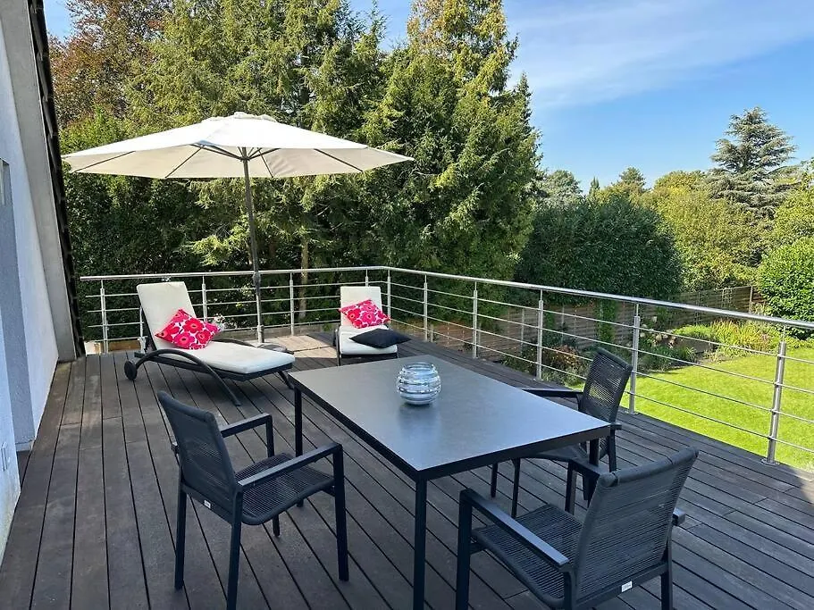 2-Zimmerwohnung Mit Terrasse Dusseldorf Germany